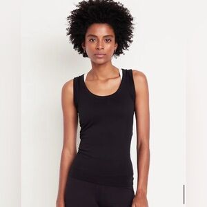 Old Navy Black Fluid Seamless Top